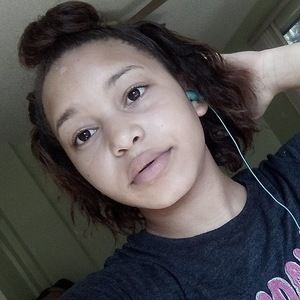 Meet your Posher, Nashai